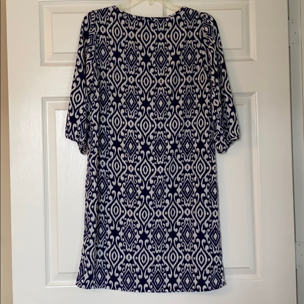 Dress - Picture 2 of 3